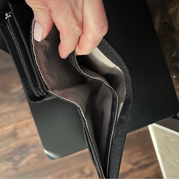 SOLD ~ KIPLING PIXIE WALLET ~ NWT - Picture 5 of 5